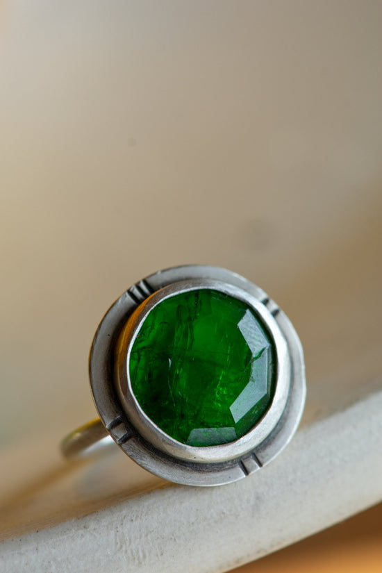 DANGER CHROME DIOPSIDE RING - Fly Free