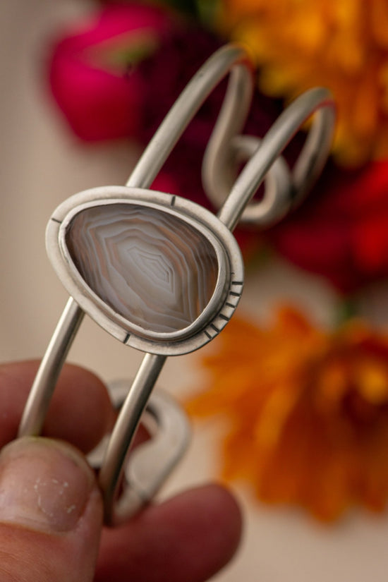 CONCENTRIC AGATE CUFF - Fly Free