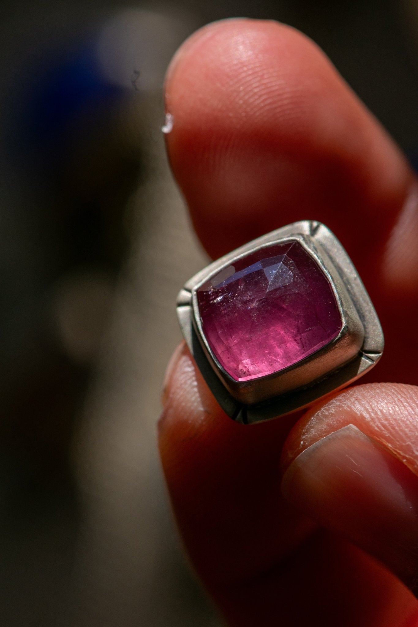 A DROP OF TOFANA RUBELLITE TOURMALINE RING - Fly Free