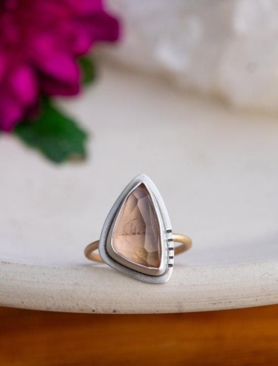 ALIVE TOPAZ RING - Fly Free