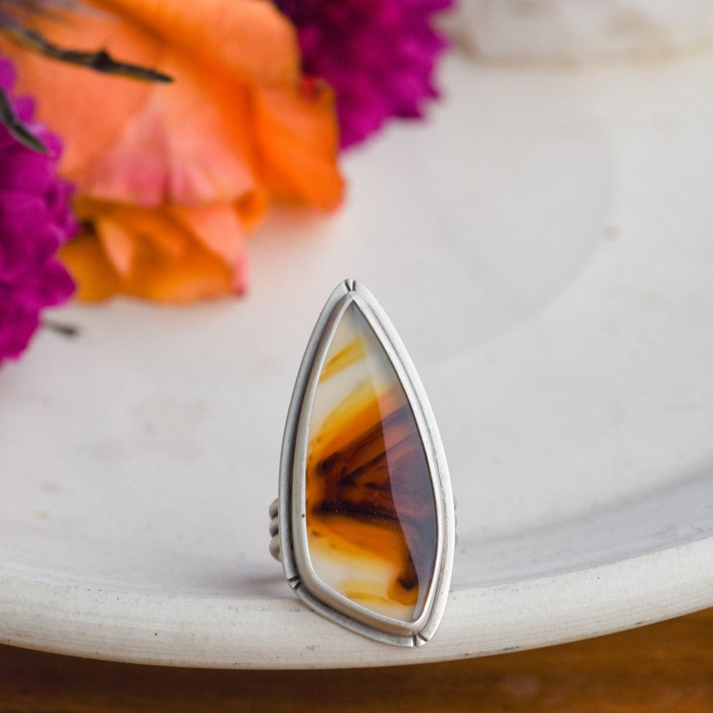 
                  
                    ALL SEEING EYE MONTANA AGATE - Fly Free
                  
                