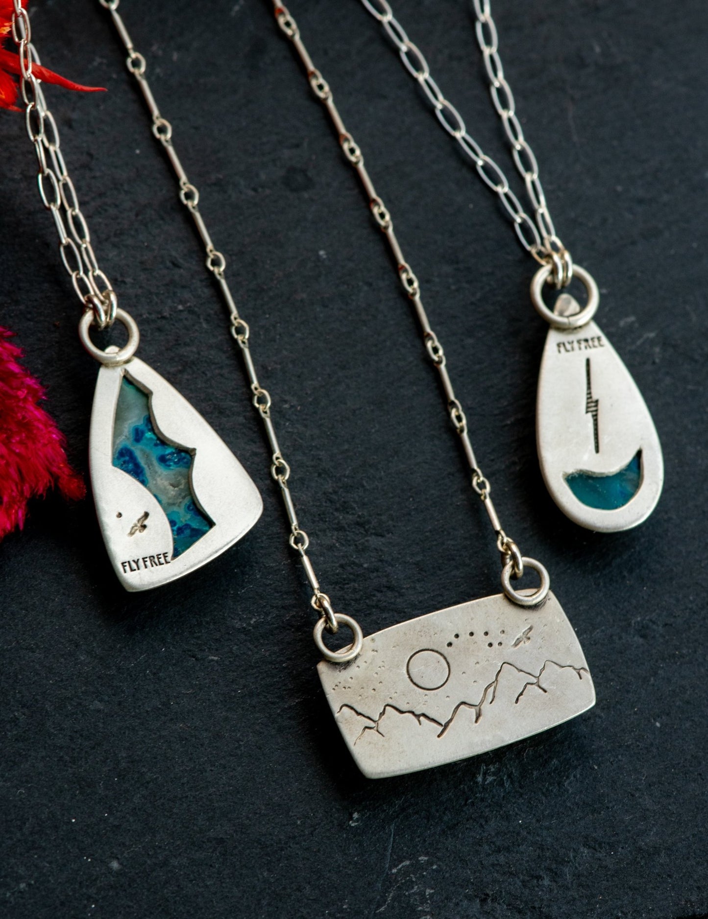 ARCHIPELAGO NECKLACES IN CHRYSOCOLLA + QUARTZ - Fly Free