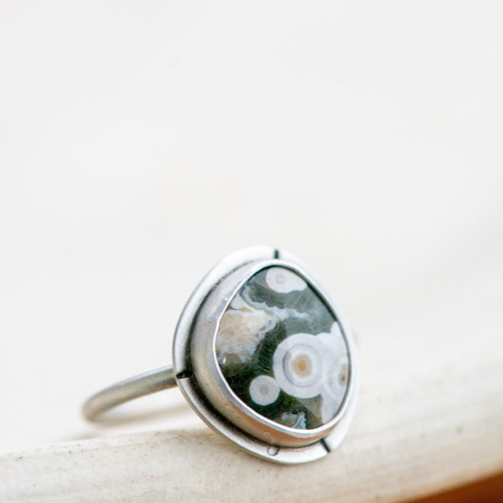 BOOPDIDDLY OCEAN JASPER RING - Fly Free