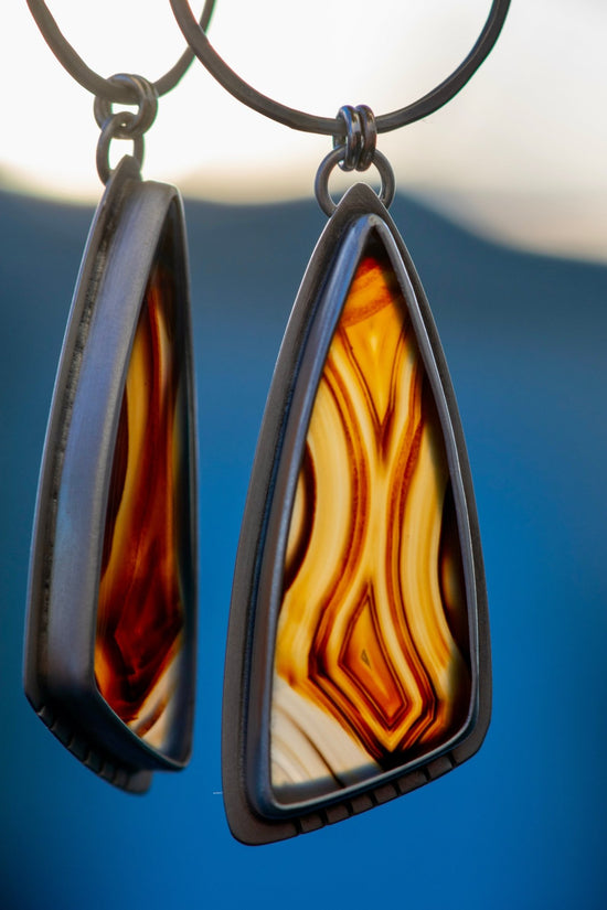 BURNING BRIGHT MONTANA AGATE EARRINGS - Fly Free