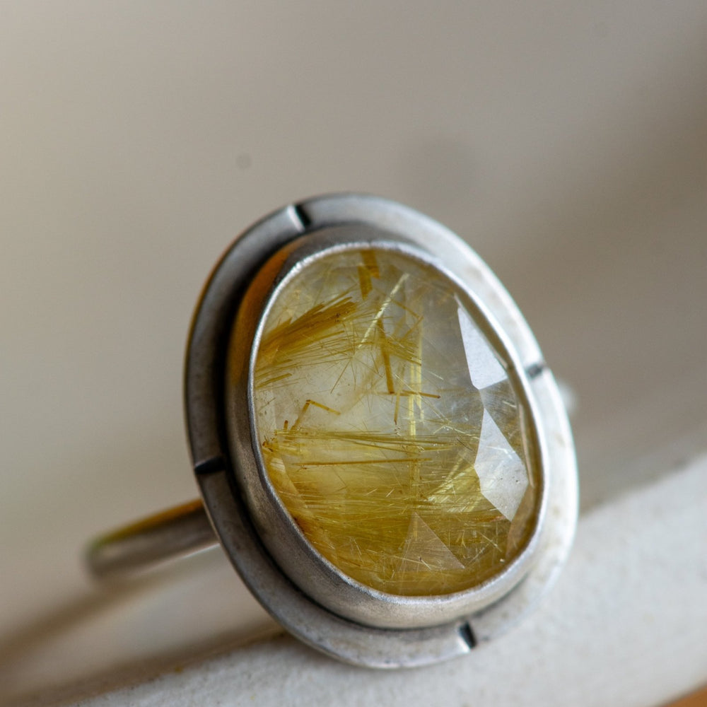 CORONA RUTILATED QUARTZ RING - Fly Free