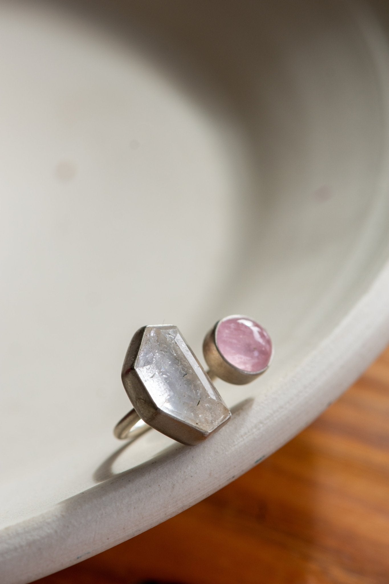 CUTIE TOPAZ + MORGANITE RING - Fly Free