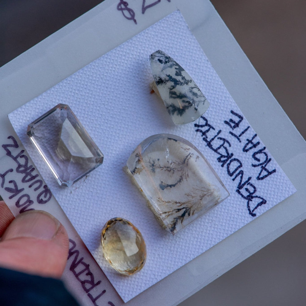 
                  
                    DASHES AND DOT STONES - Fly Free
                  
                