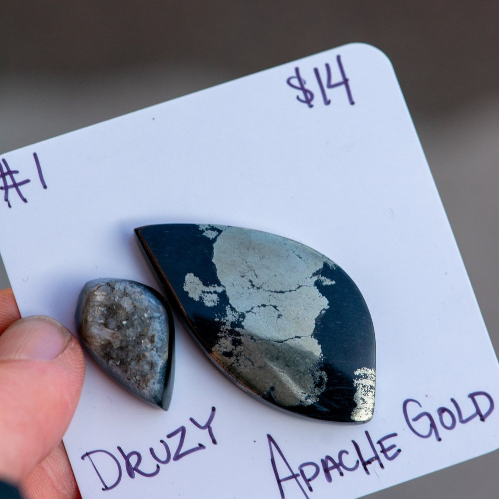 DASHES AND DOT STONES - Fly Free