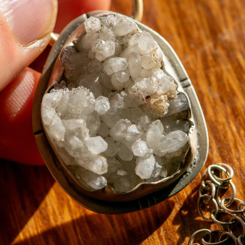 
                  
                    DRUZYS ARE DIVINERS. ROUGH CRYSTAL NECKLACES - Fly Free
                  
                