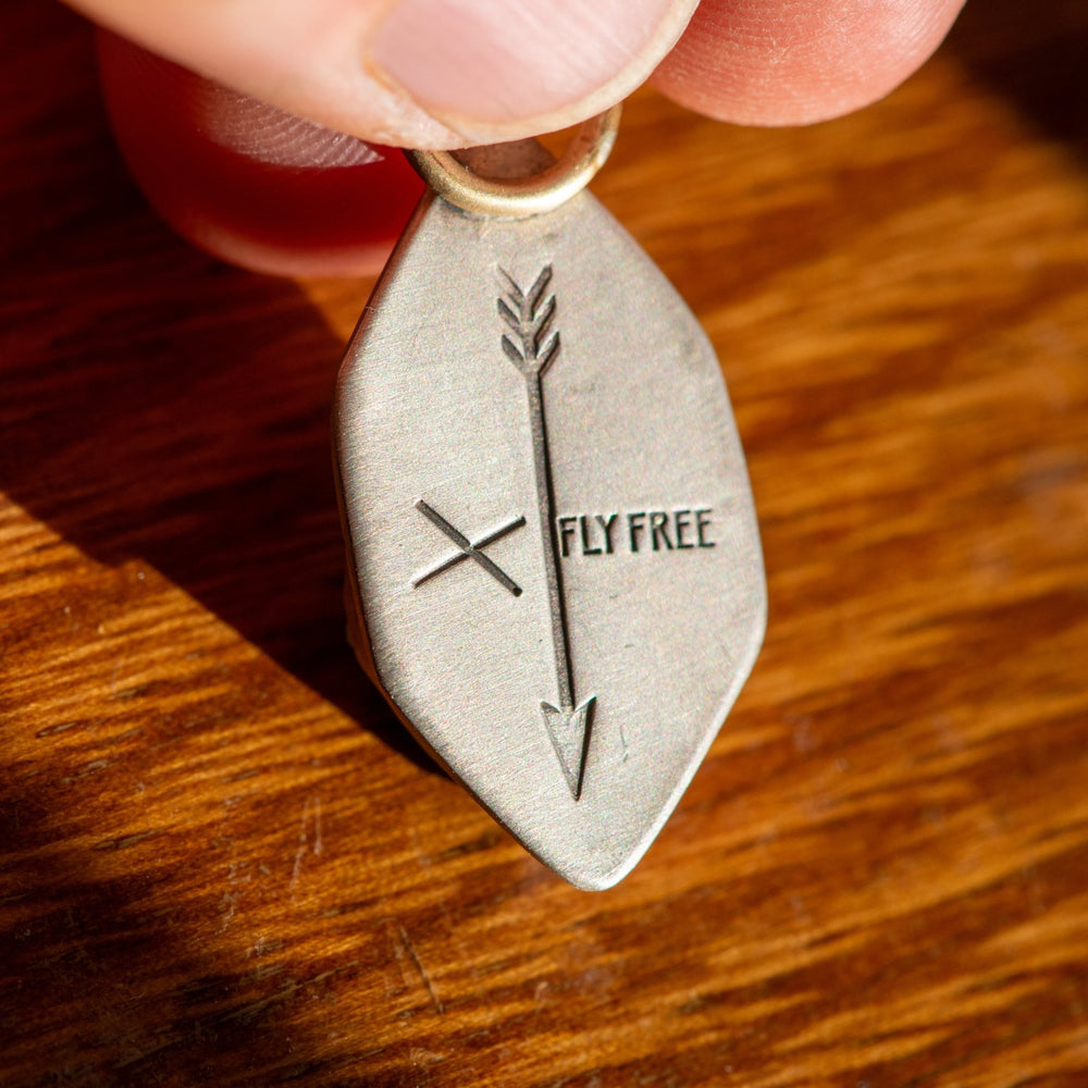 
                  
                    DRUZYS ARE DIVINERS. ROUGH CRYSTAL NECKLACES - Fly Free
                  
                