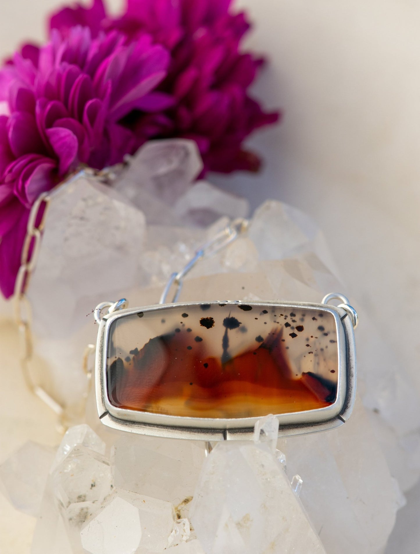 EMBER MOUNTAIN MONTANA AGATE NECKLACE - Fly Free