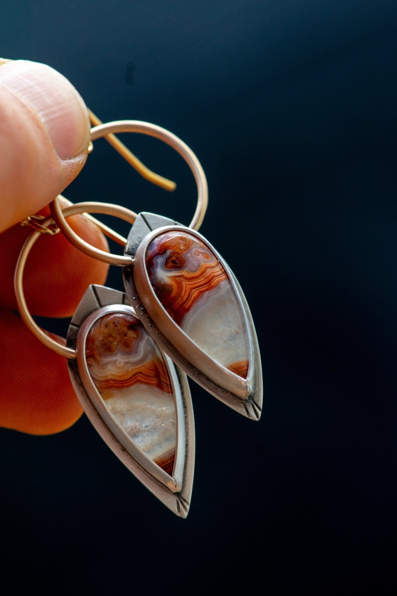 FIERY AGATE QUARTZ COMBO EARRINGS - Fly Free