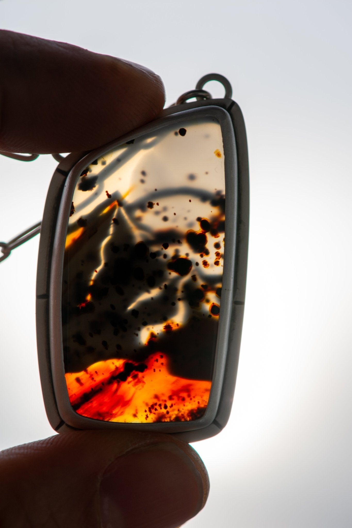 FORTITUDE MONTANA AGATE NECKLACE - Fly Free