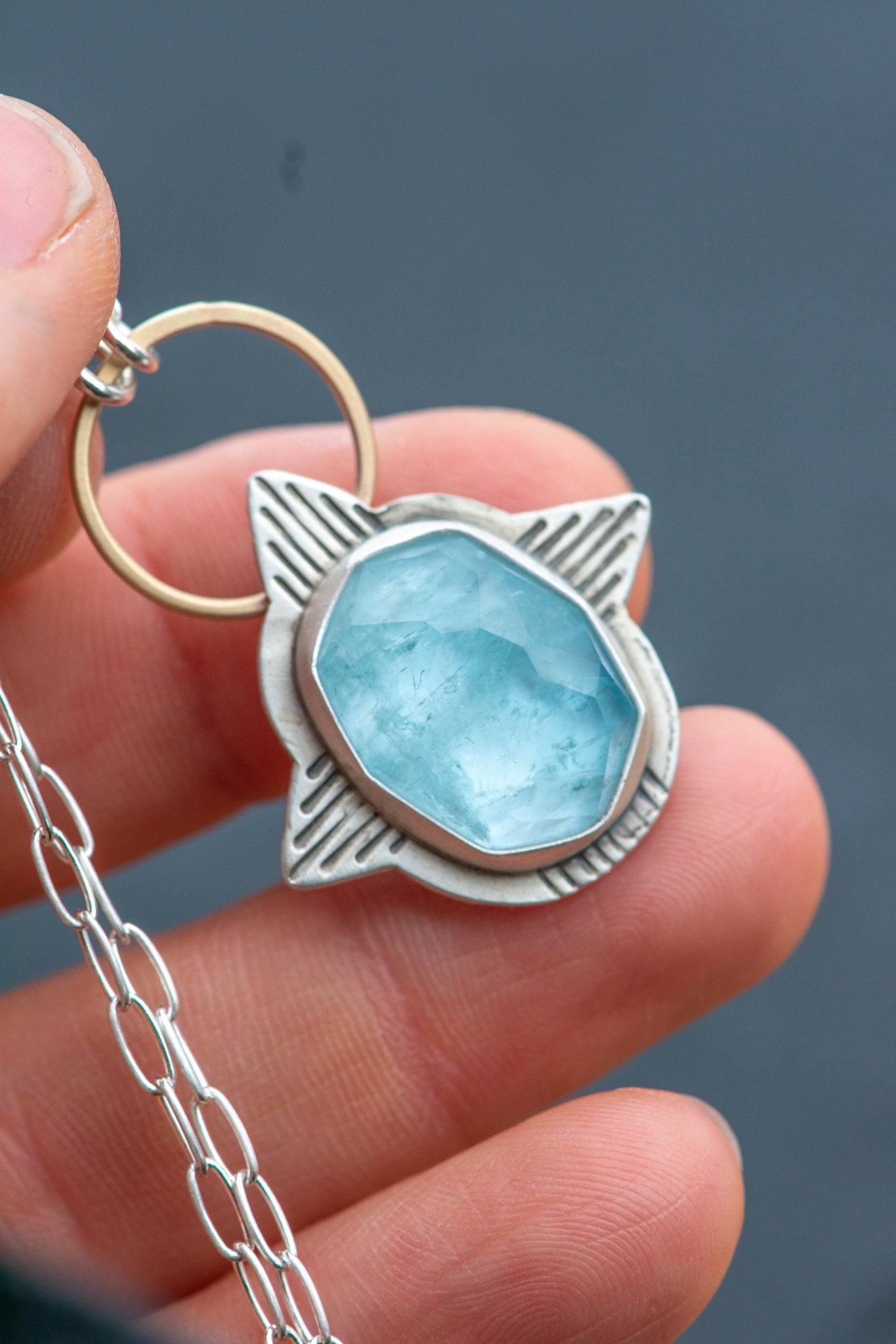 GUARDIAN AQUAMARINE NECKLACE - Fly Free