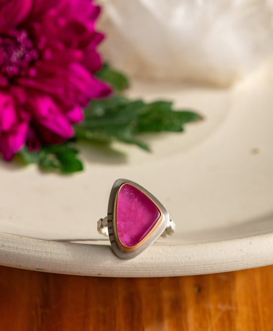 HOT HOT HOT TOURMALINE RING - Fly Free