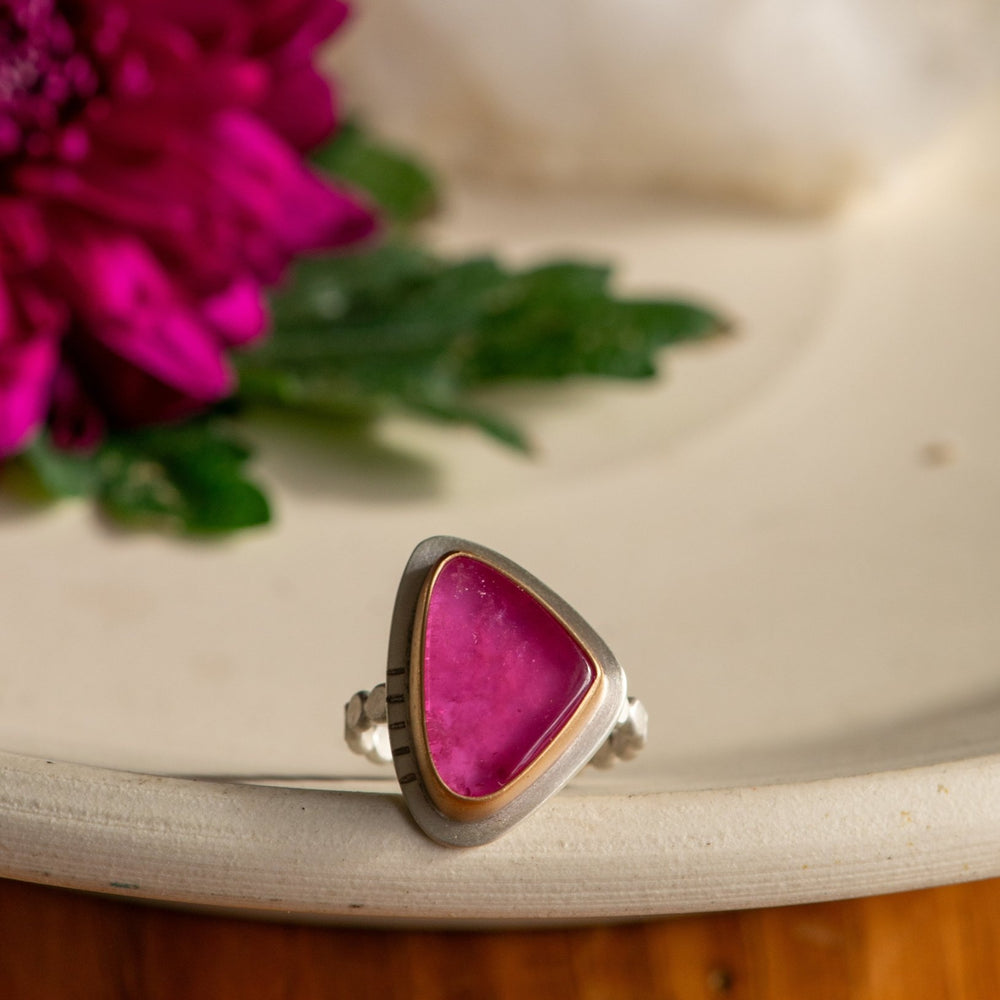 
                  
                    HOT HOT HOT TOURMALINE RING - Fly Free
                  
                
