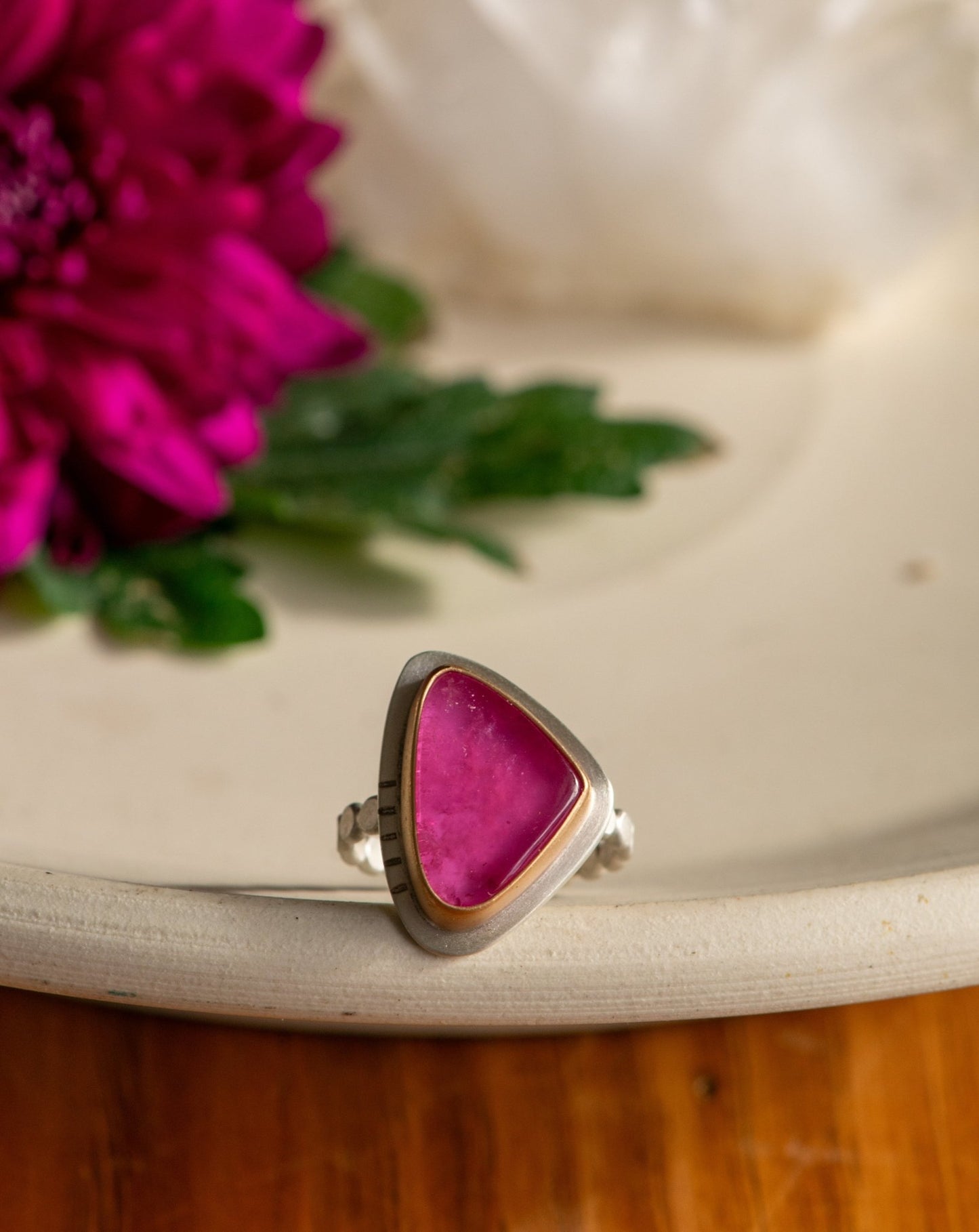 HOT HOT HOT TOURMALINE RING - Fly Free