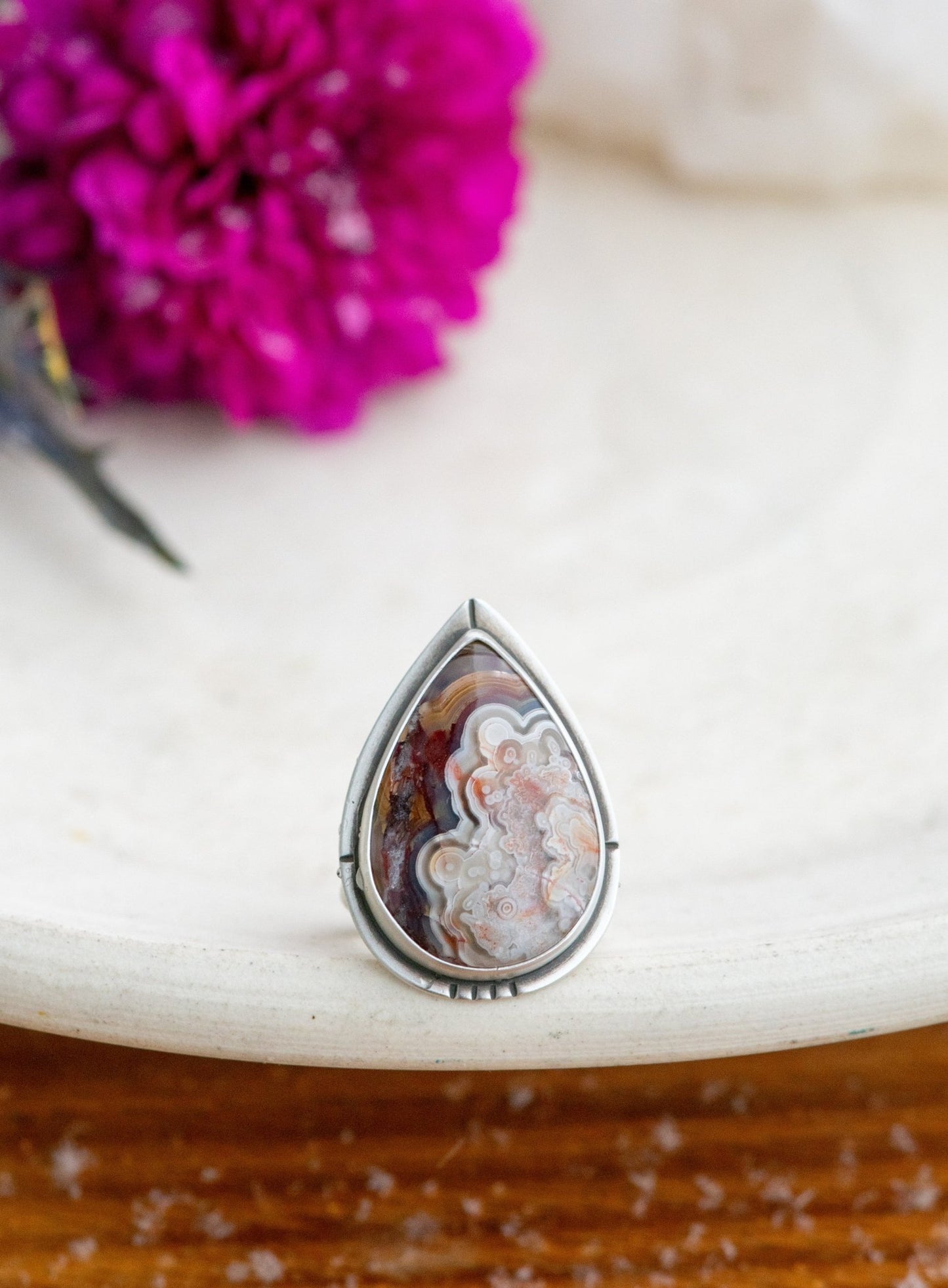 IMAGINE THIS CRAZY LACE AGATE RING - Fly Free