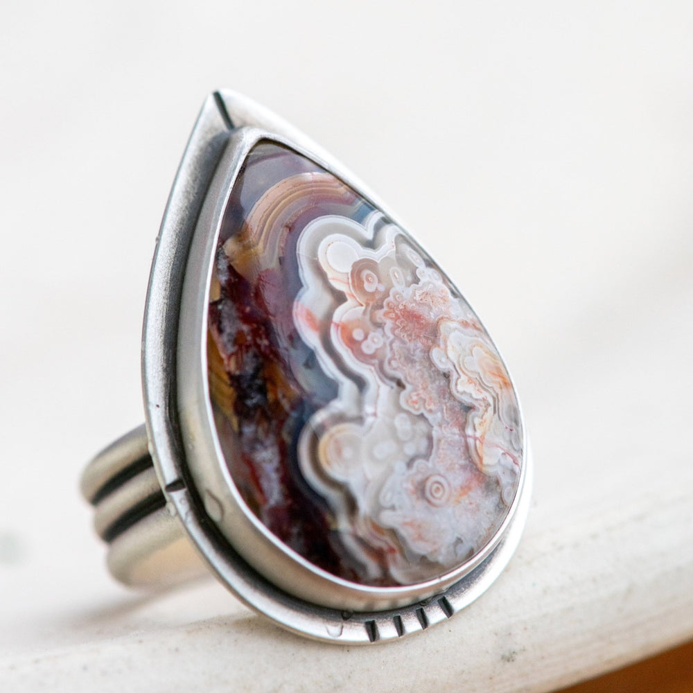 IMAGINE THIS CRAZY LACE AGATE RING - Fly Free
