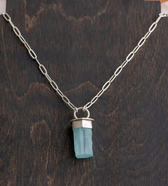 LIGHTED WAY AQUAMARINE NECKLACE - Fly Free