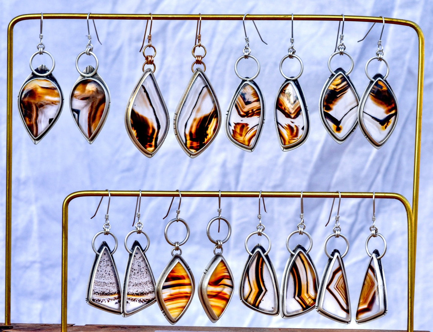 LONG LIGHT MONTANA AGATE EARRINGS - Fly Free