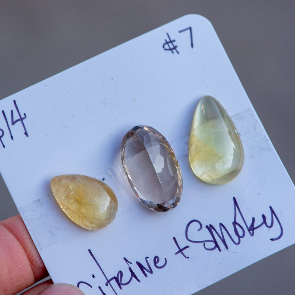 
                  
                    OLD EARTH STONES - Fly Free
                  
                