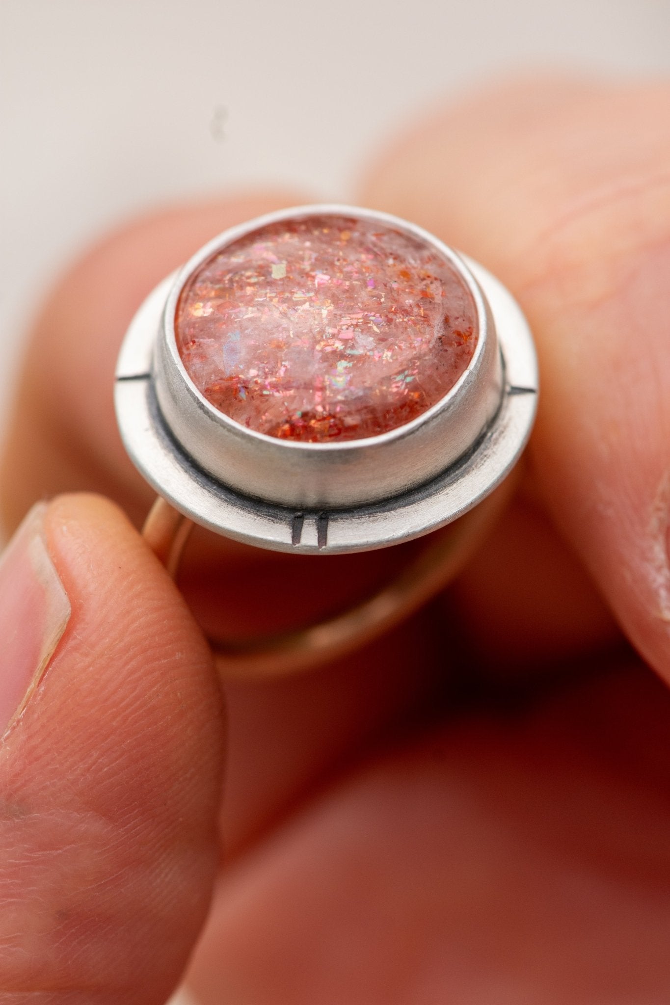 PARTYTIME SUNSTONE RING - Fly Free