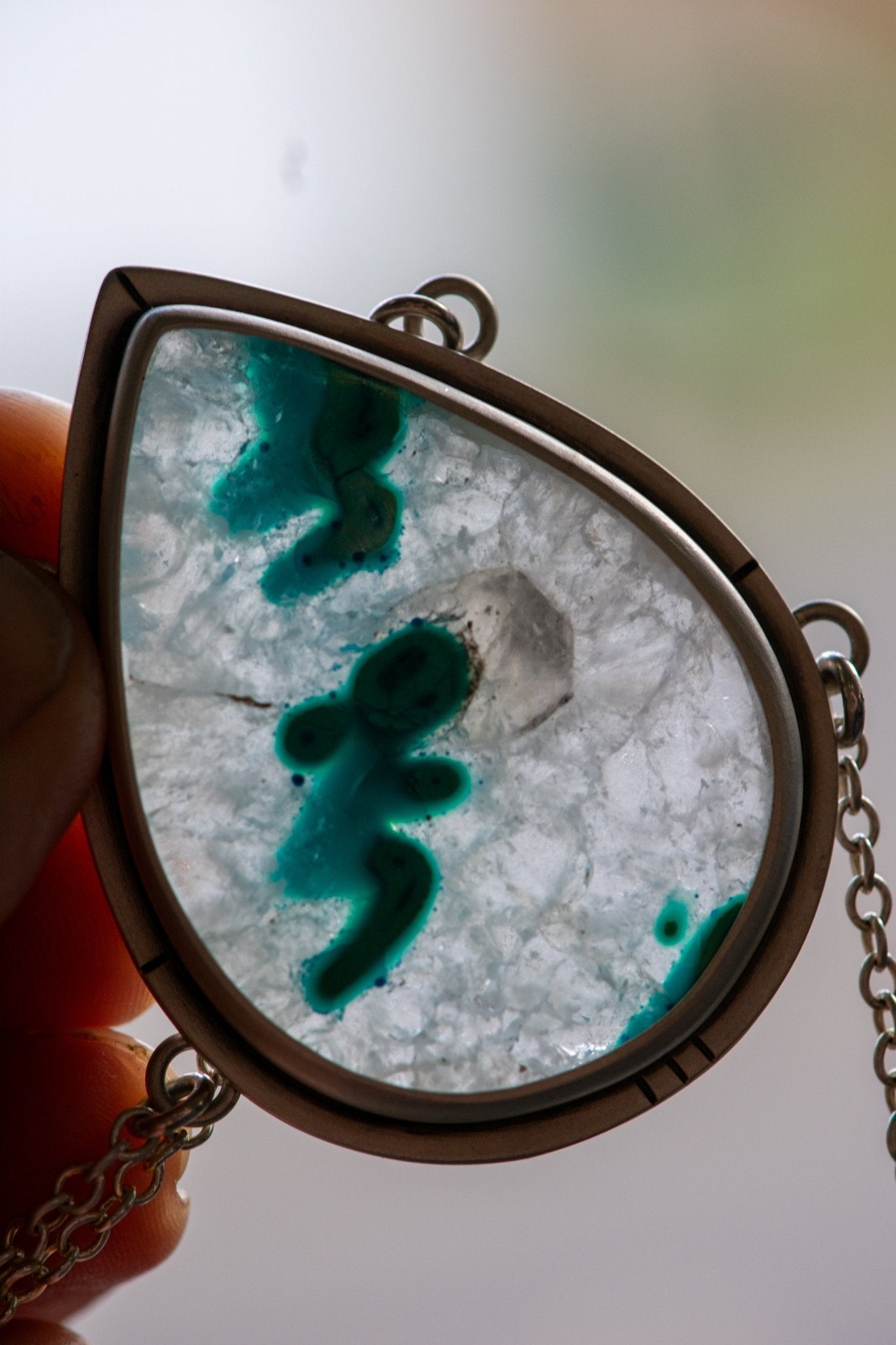 REALMS CHRYSOCOLLA + QUARTZ NECKLACE - Fly Free