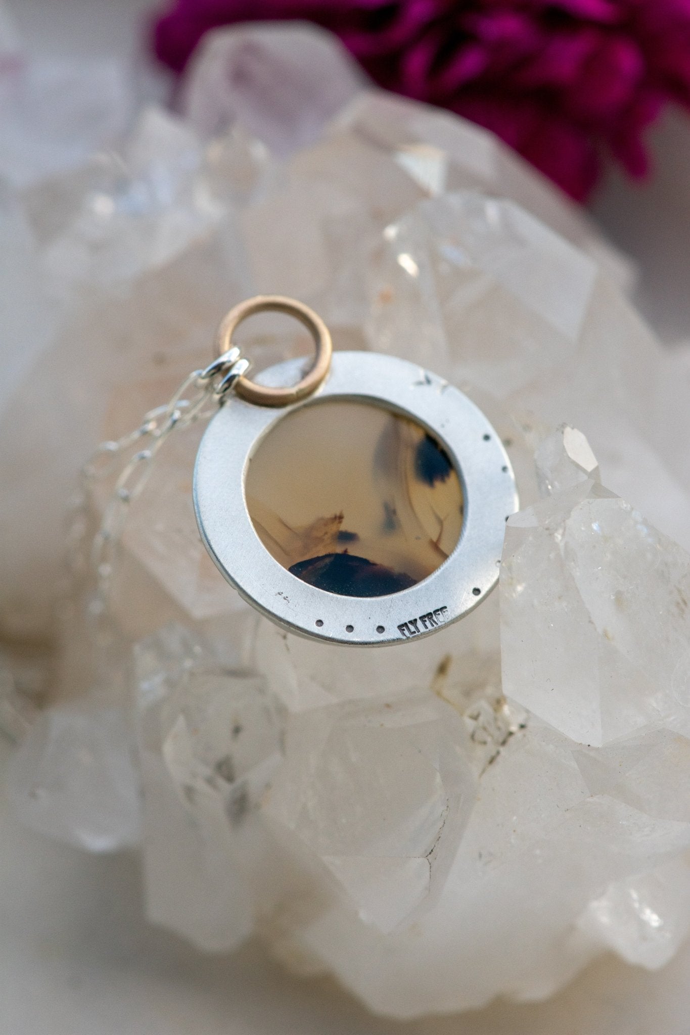 RISING MONTANA AGATE NECKLACE - Fly Free