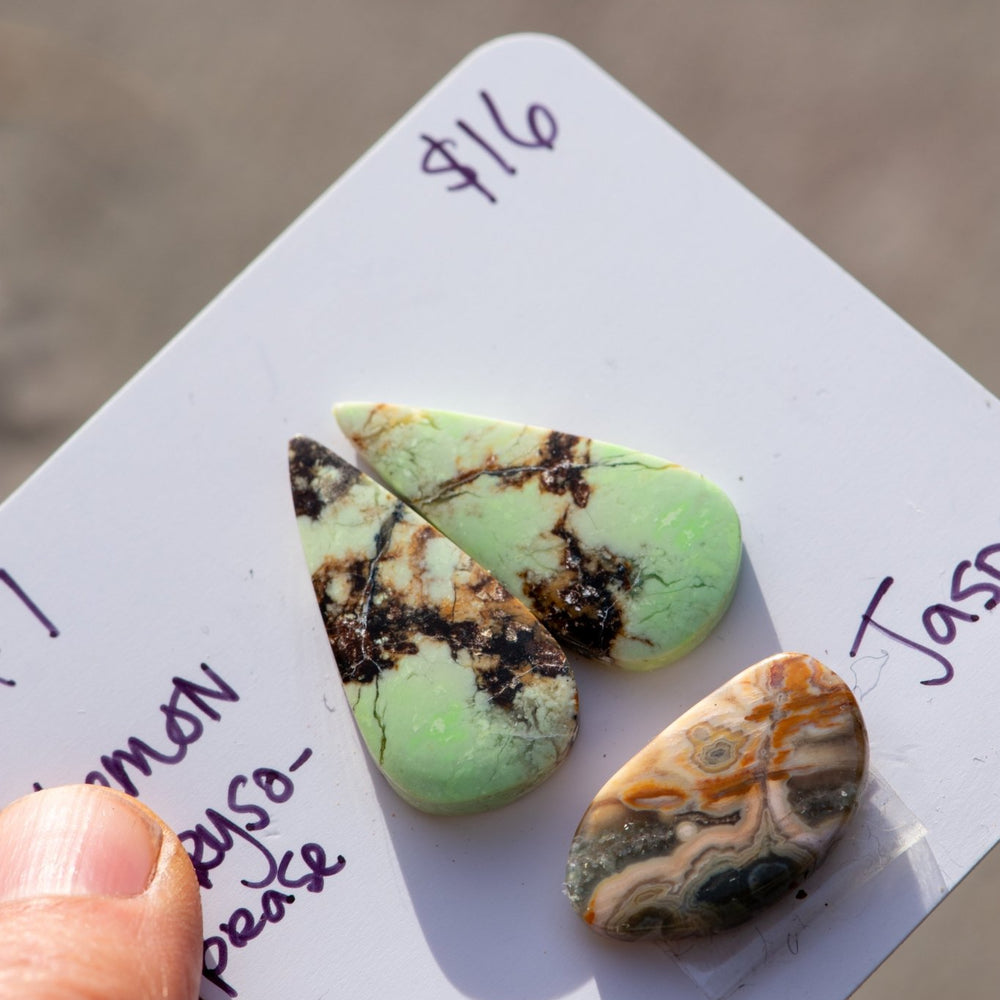 
                  
                    ROWDY STONES - Fly Free
                  
                