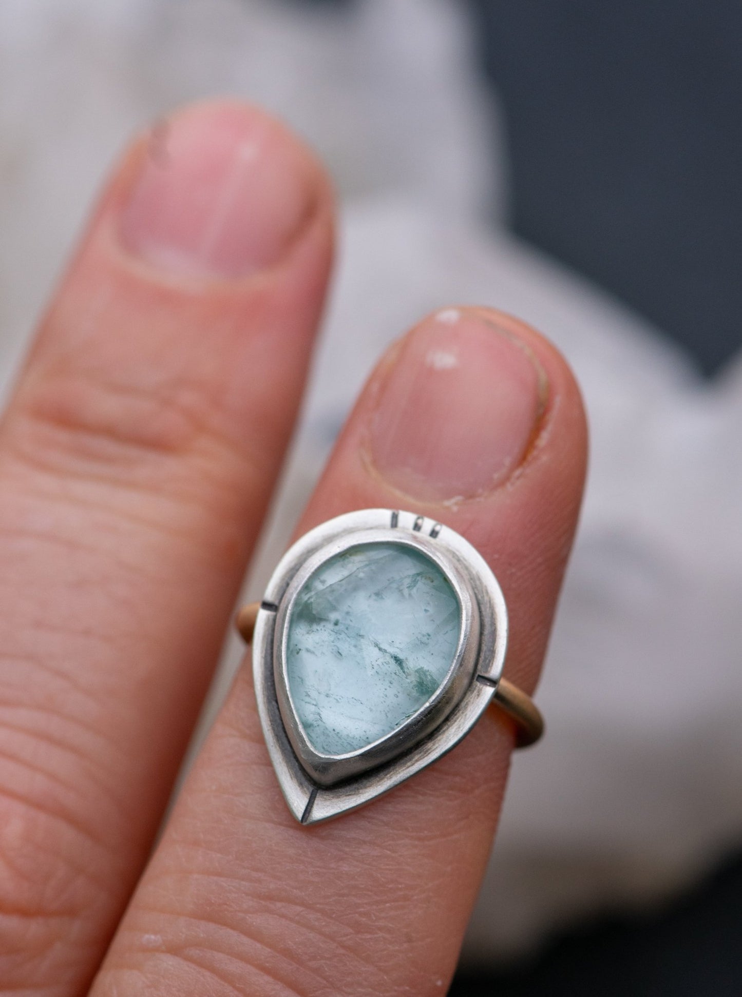 SHADOW BLUE AQUAMARINE RING - Fly Free