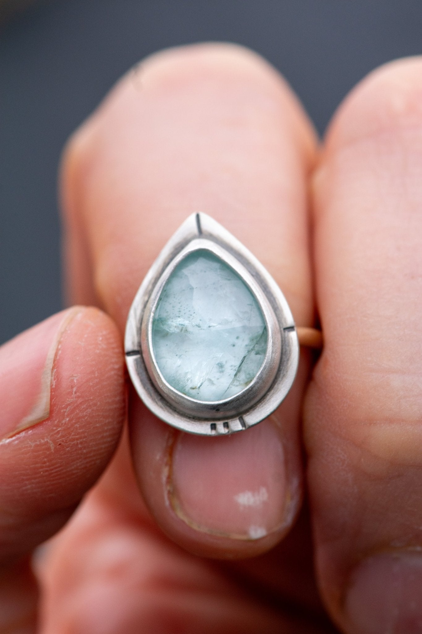 SHADOW BLUE AQUAMARINE RING - Fly Free