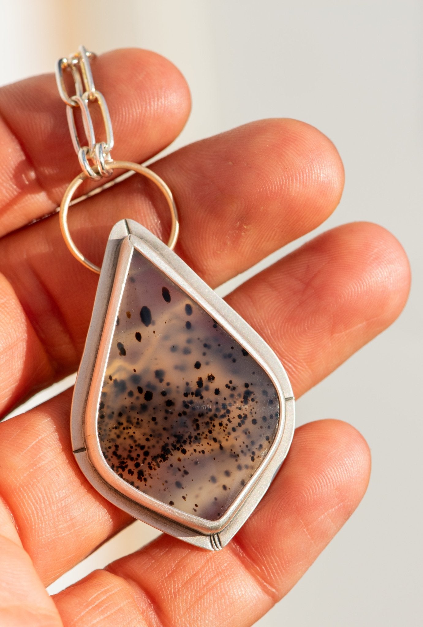 SIDREAL MONTANA AGATE NECKLACE - Fly Free