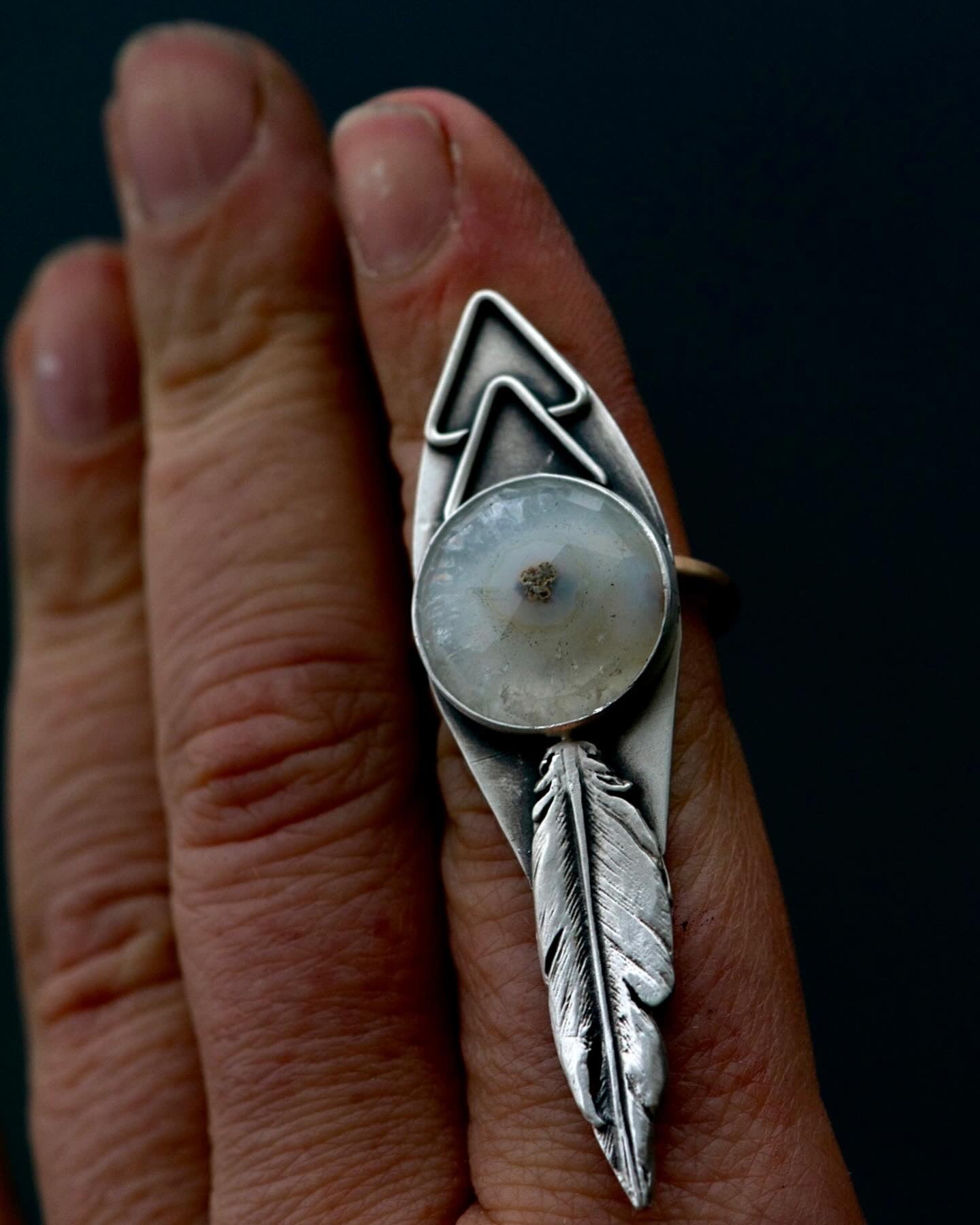 SOLAR QUARTZ NO. 1 DIVINER RING - Fly Free