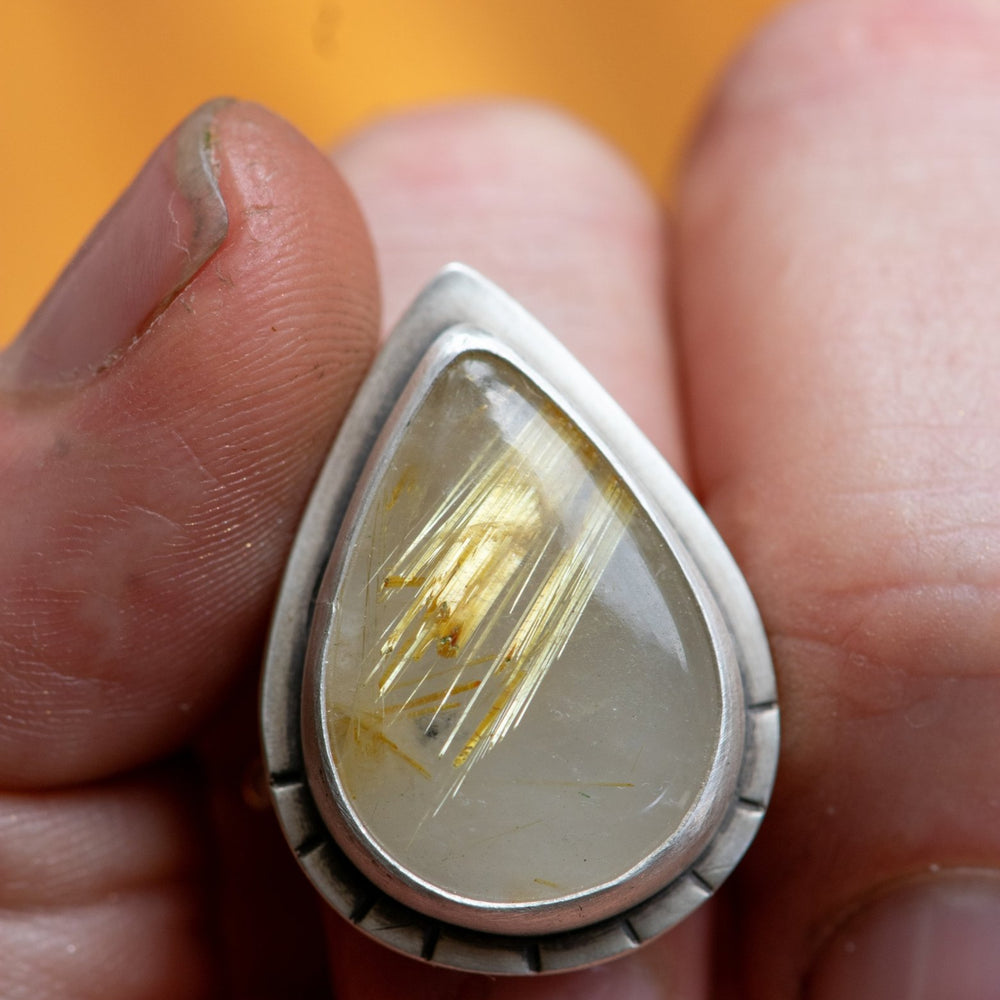 
                  
                    STARBURST RUTILATED QUARTZ RING - Fly Free
                  
                