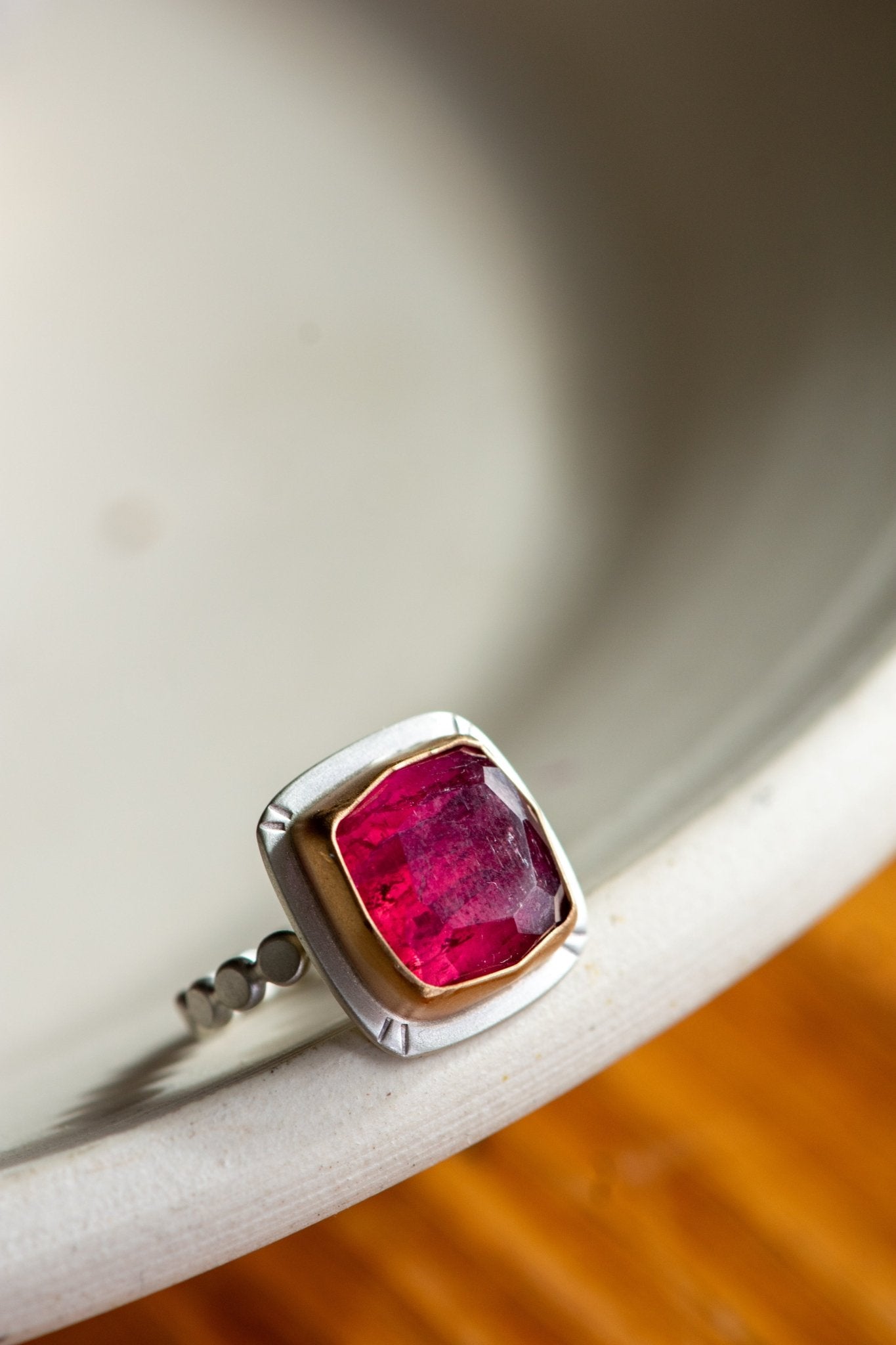 STOUTHEART TOURMALINE RING - Fly Free