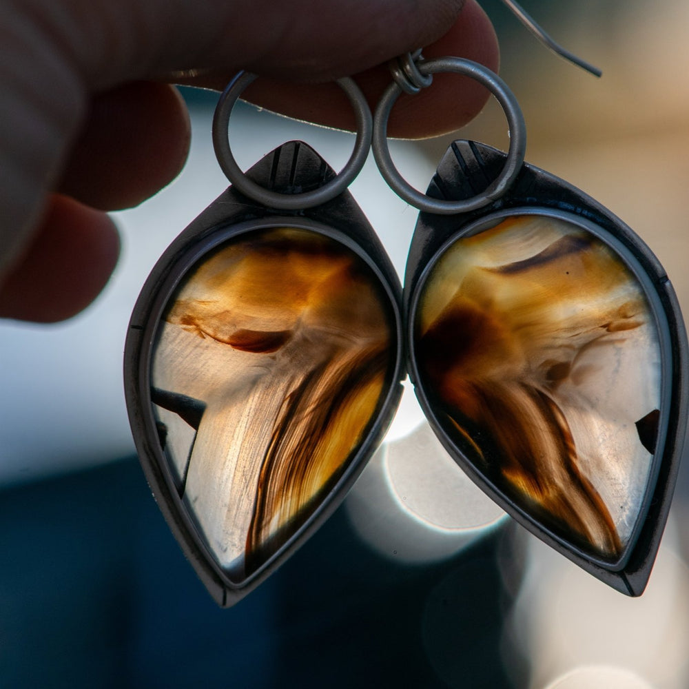 
                  
                    THE WANDERER MONTANA AGATE EARRINGS - Fly Free
                  
                