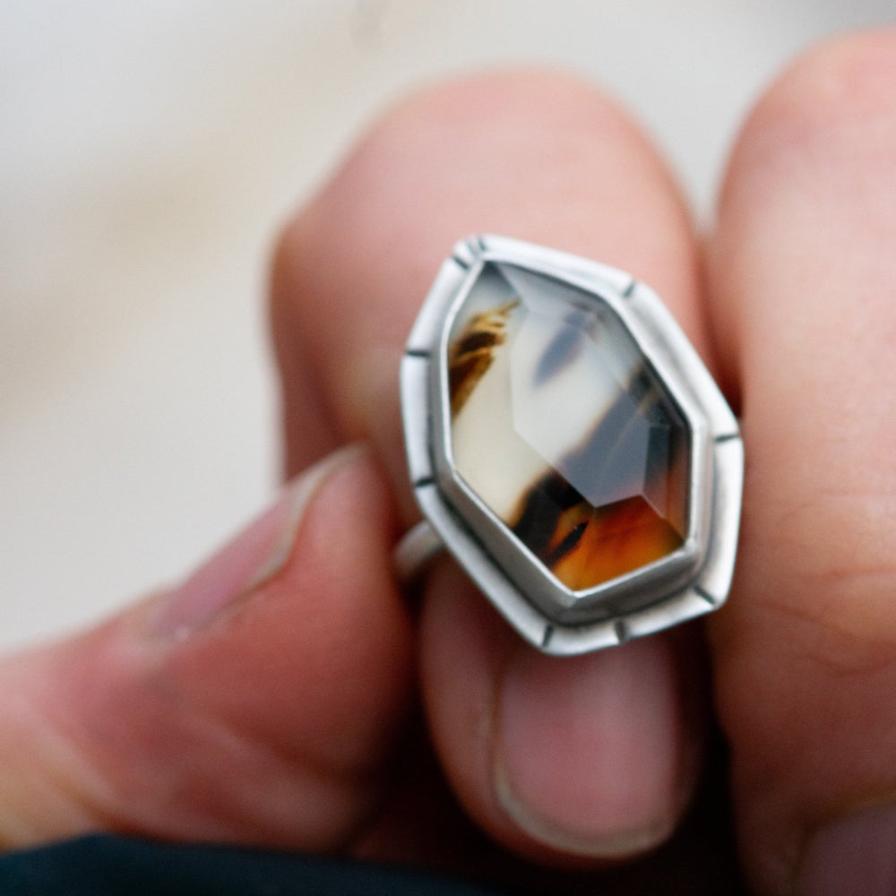 
                  
                    TURN BACK TIME MONTANA AGATE RING - Fly Free
                  
                