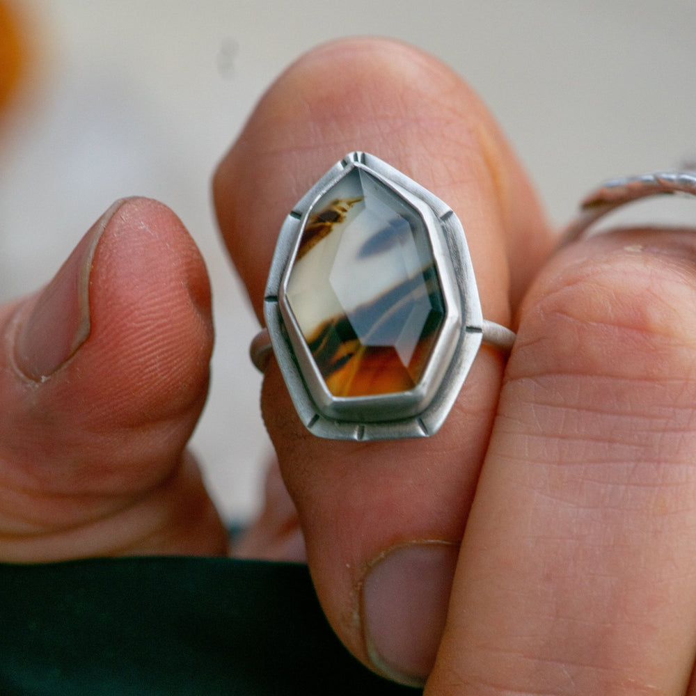 TURN BACK TIME MONTANA AGATE RING - Fly Free