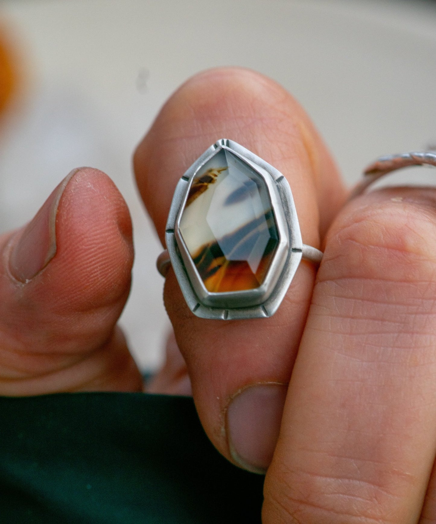 TURN BACK TIME MONTANA AGATE RING - Fly Free