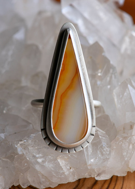 WAVELENGTH CARNELIAN RING - Fly Free