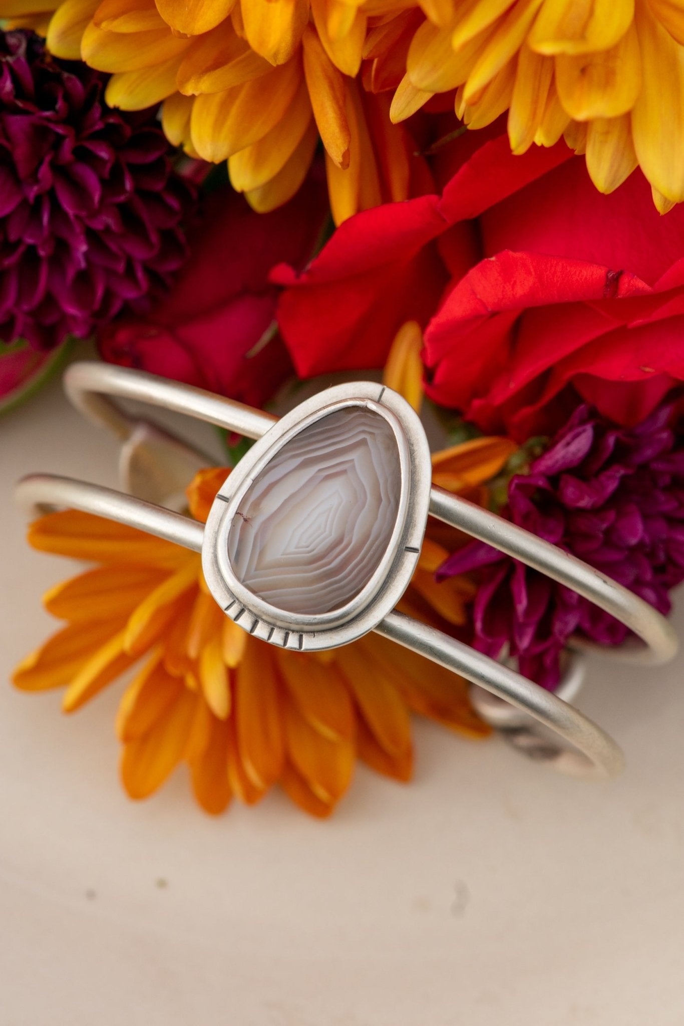 CONCENTRIC AGATE CUFF - Fly Free