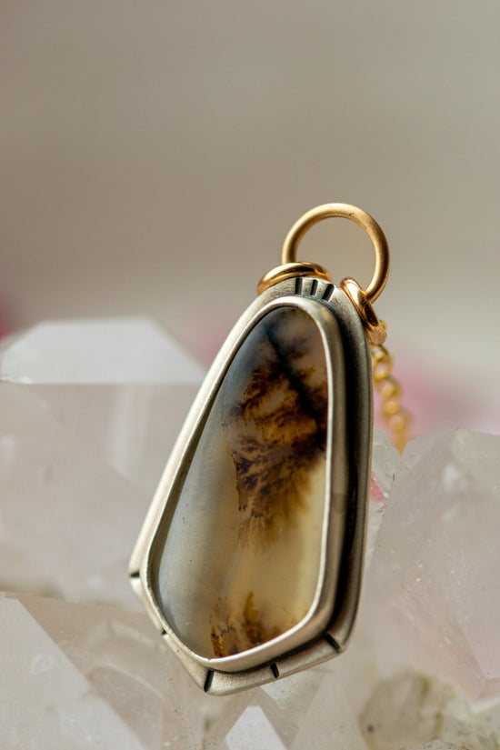 DREAMY DENDRITIC AGATE NECKLACES - Fly Free