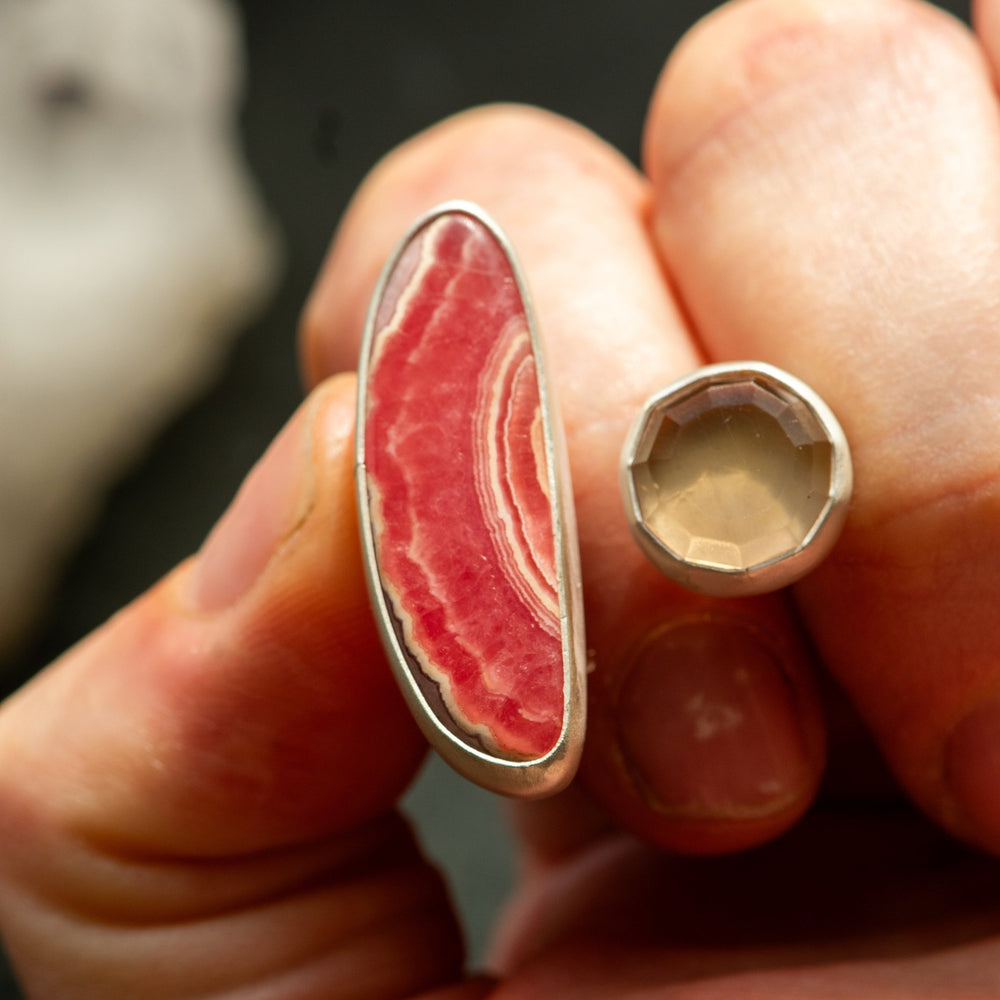 
                  
                    EXPANDING RHODOCHROSITE AND TOPAZ RING - Fly Free
                  
                