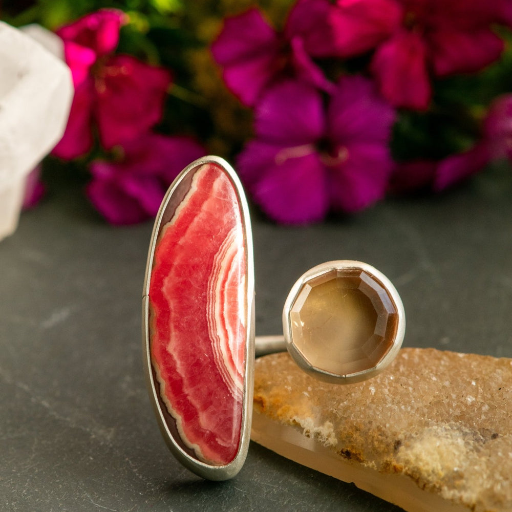 
                  
                    EXPANDING RHODOCHROSITE AND TOPAZ RING - Fly Free
                  
                