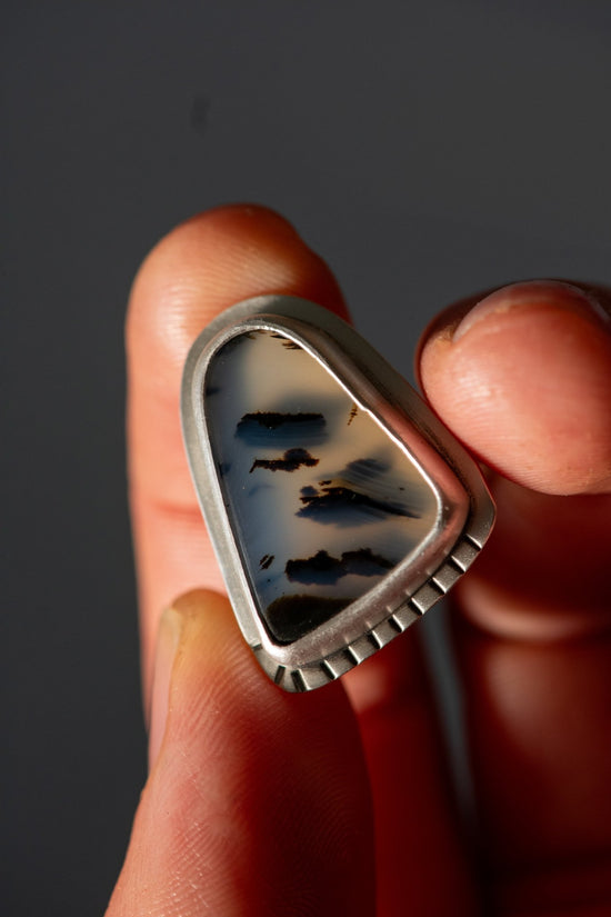 Load image into Gallery viewer, GOING HOME MONTANA AGATE RING - Fly Free
