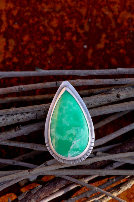 Load image into Gallery viewer, RELEASE VARISCITE RING - Fly Free
