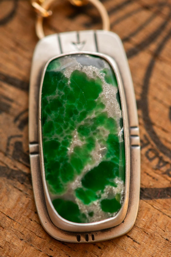 RUSHING VARISCITE NECKLACE - Fly Free