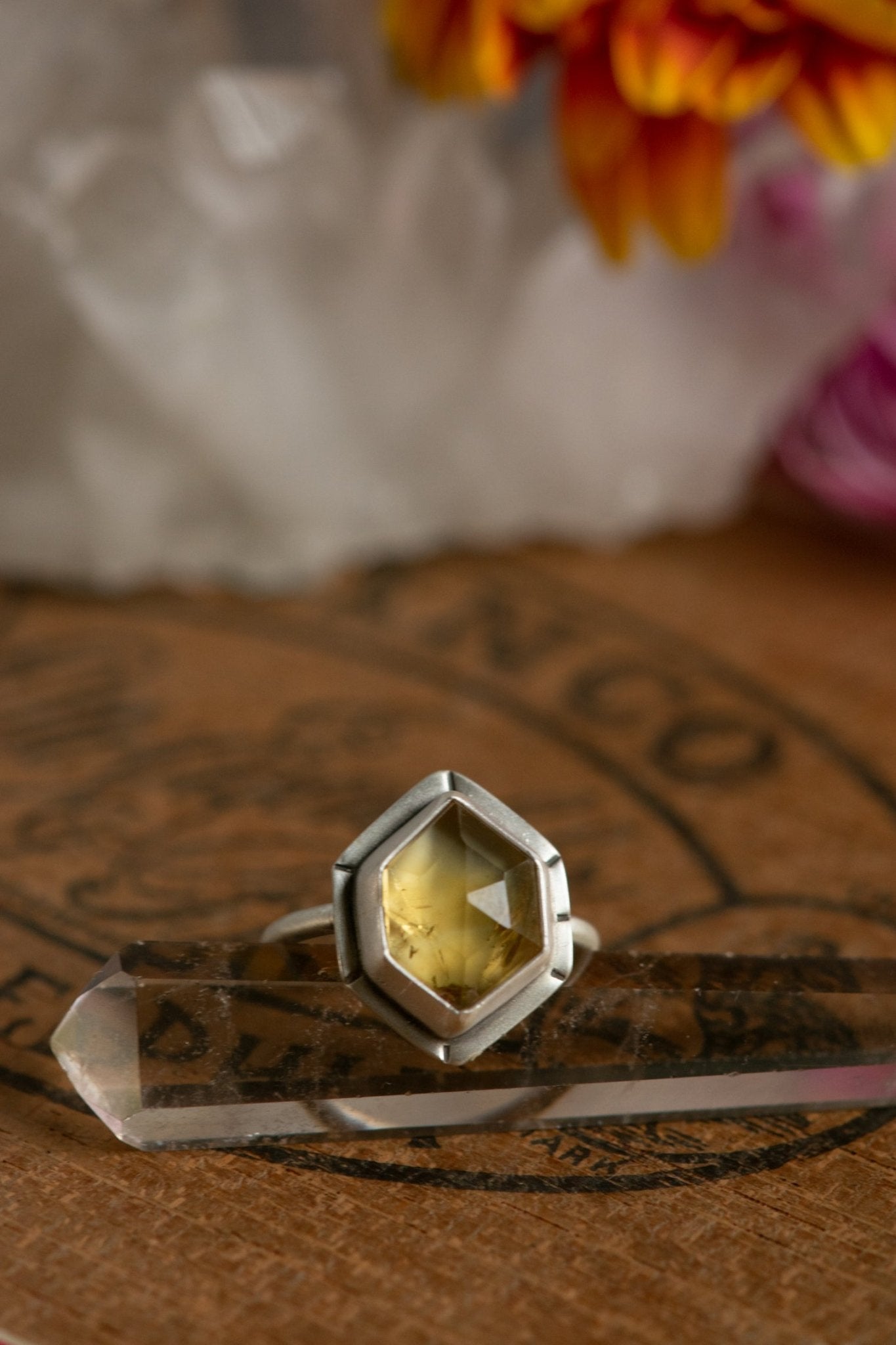 Load image into Gallery viewer, SHINING CITRINE SILVER RING - Fly Free
