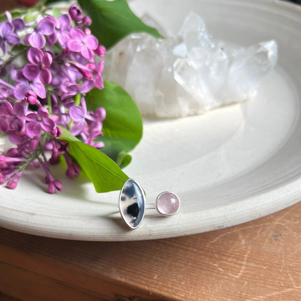 
                  
                    SWEETIE MONTANA AGATE + MORGANITE RING - Fly Free
                  
                